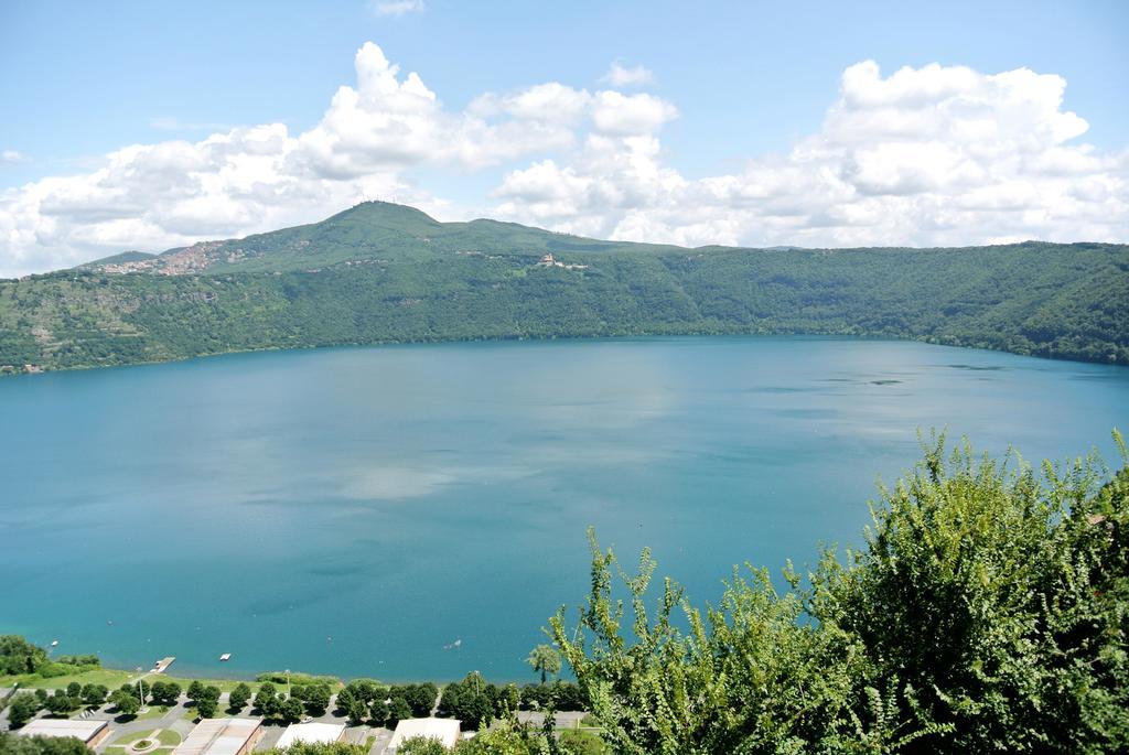 Apartment Castel Gandolfo Oda fotoğraf